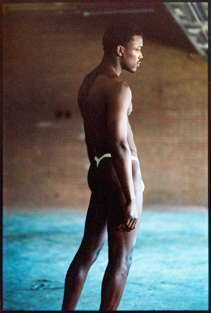 SUKREW Bubble Thong Rounded Cupping Pouch Low-Rise Thongs Cappuccino 30