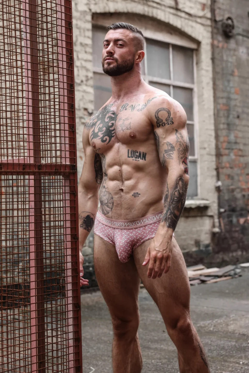 SUKREW Unlined Stretch Apex Briefs With Rounded Cupping Pouch in Diamond Pink 30