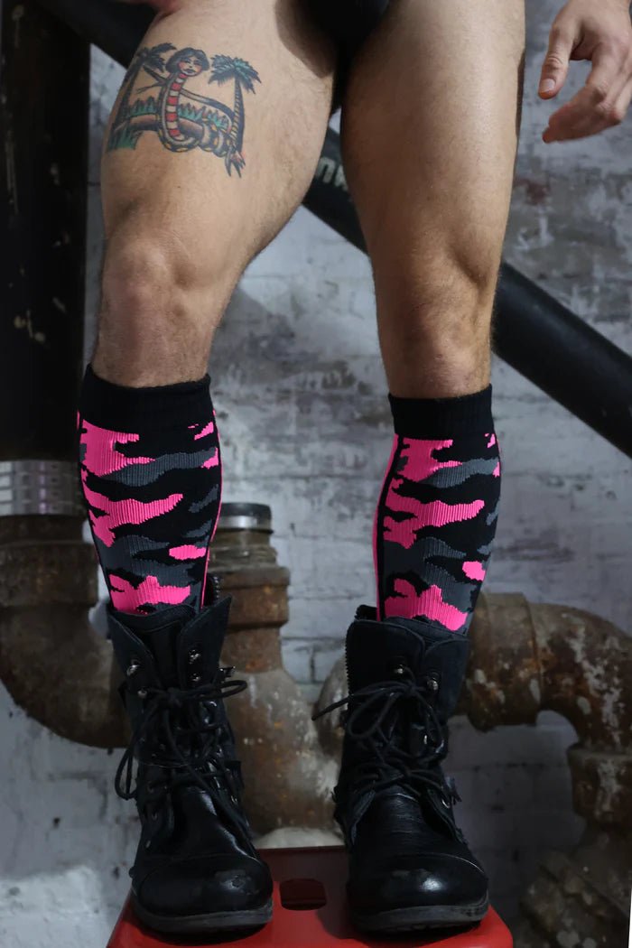 BREEDWELL Neo - Camo Socks Chevron Knee High Long Sock Neon Pink5