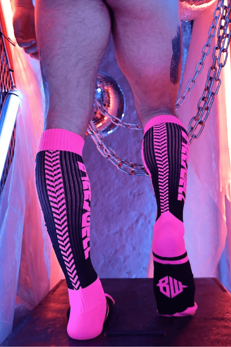 BREEDWELL Sock Eternity Long Knee Socks in Neon Pink 454