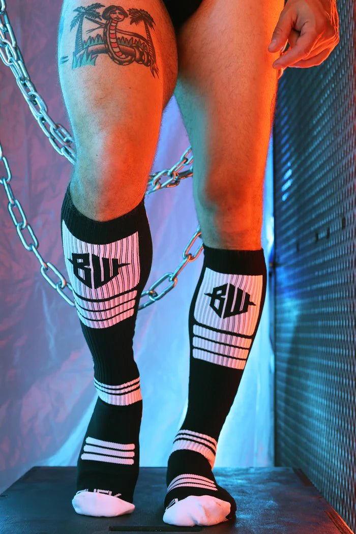 BREEDWELL Socks Hypnotix Knee High Long Socks Black4