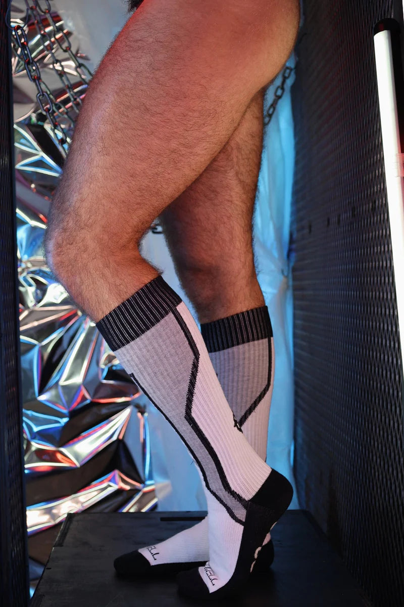 BREEDWELL Sir Splurge Knee High Socks in Grey Heather 39