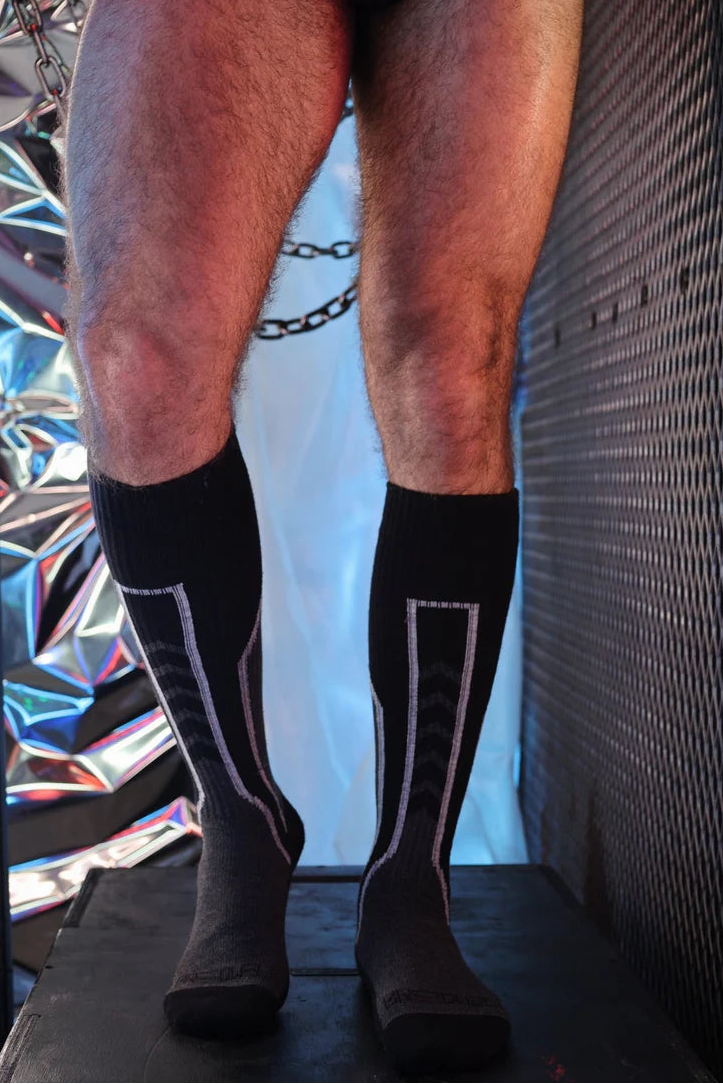 BREEDWELL Sir Splurge Knee High Socks in Black 39