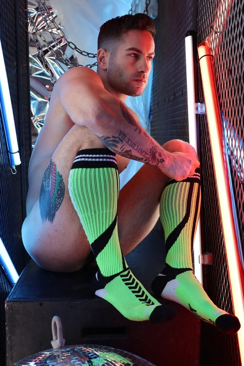 BREEDWELL S''ck*er Socks One Size The Brightest And Boldest Neon Green 39