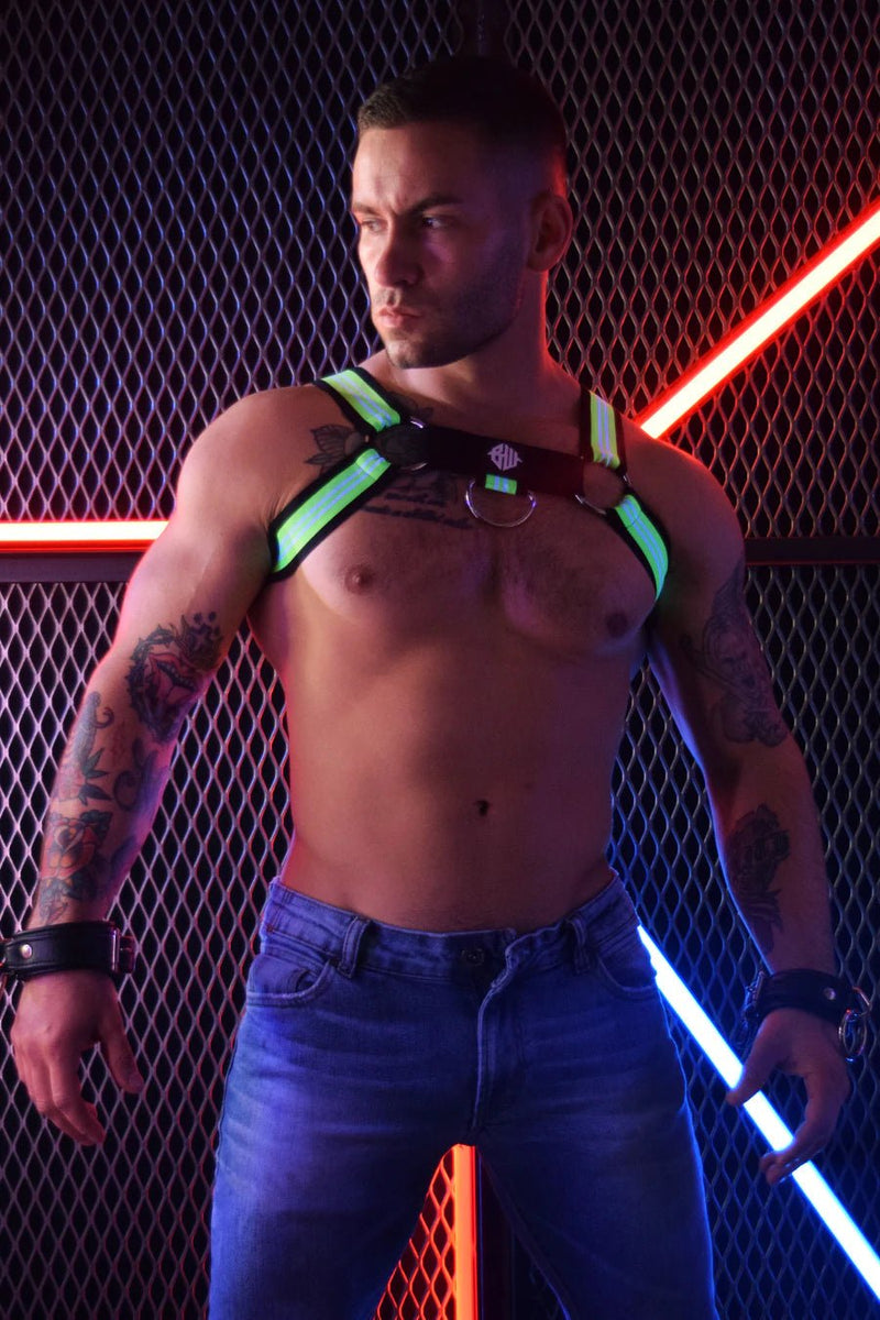 BREEDWELL BRUT Harness Classic Bulldog Style Soft Jacquard Stripe Neon Green - SexyMenUnderwear.com