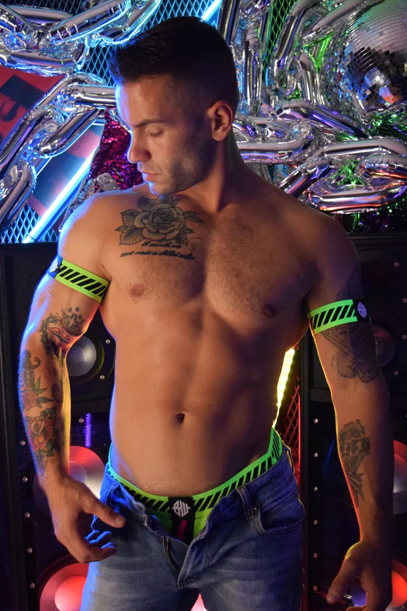 BREEDWELL Reversible Armbands Magnum Neon Green (1) 36 - SexyMenUnderwear.com